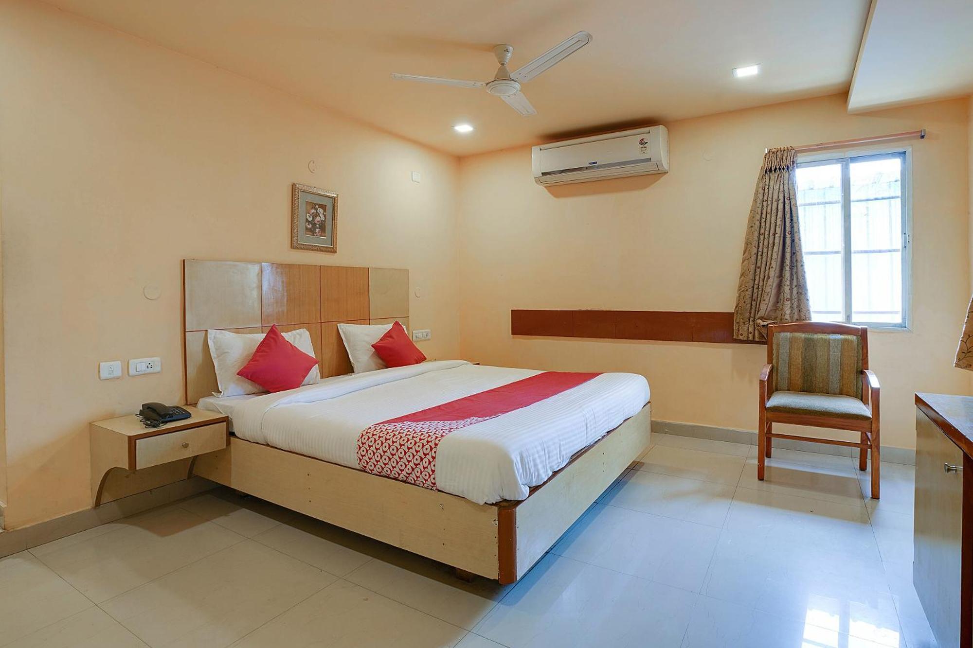Hotel O Shanta Residency Lodge Sururnagar Exterior foto